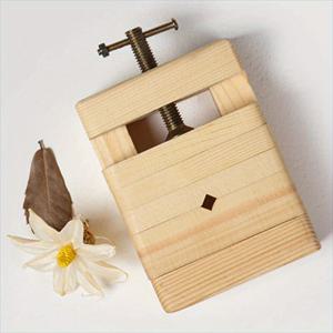 TEMU 고품질 나무 미니 납작 플라이어 바이스 클램프 1개 - 목공, 조각, 조각 및 취미 프로젝트에 적합한 컴팩트한 수동 테이블 벤치 바이스 - 전기 불필요, 휴대 가능, 공간 절약.|평상