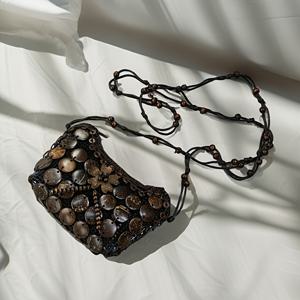 TEMU 새로운 스타일의 유니크한 여성 가방, 에스닉 크로스바디 지갑, 빈티지 핸드메이드 우븐 코코넛 쉘 캐주얼 지갑.