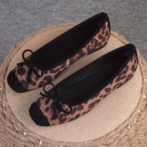 TEMU 사각 토우와 리본 장식이 있는 플랫 솔 여성 신발, 다용도하고 스타일리시한 슬립온 디자인, 사이즈 35-43으로 제공