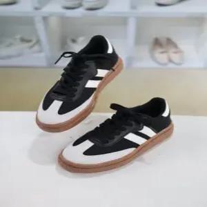 유엘 심플 여성 캐주얼 스니커즈 단화 4cm CDSP501096-1