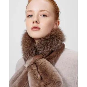 갤러리아 DBMU5F742W3 닥스 여성 브라운 와이드 폭스퍼 머플러