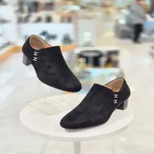 [미셸by탠디] 미셸 by 탠디 여성신발 5cm 정장캐쥬얼 발목부츠 부티구두 x25229ma