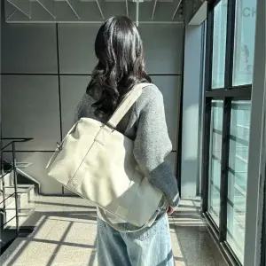 빅 레더 숄더백 (WFJ65FH)