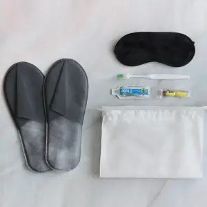 기내 비행기 필수품 기내용 슬리퍼  4종 세트 안대 귀마개 칫솔 치약 준비물 용품 트래블 키트 파우치 여행