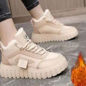 여성 투톤 배색 안감 통굽 플랫폼 스니커즈