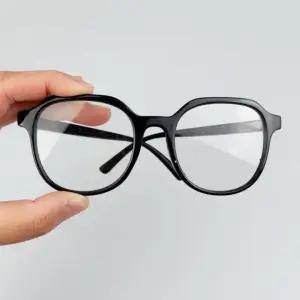 데일리 뿔테 안경 블랙 남자 가벼운 안경테 (WFK90GY)