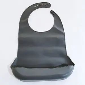 성인 노인턱받이 실리콘 앞치마 어르신 주방 식사 (WFK9F6N)