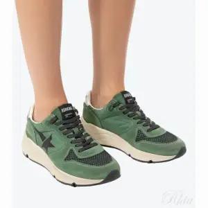 [골든구스]25FW 런닝솔 로우탑 스니커즈 GMF00927 F007499 35684 150282609