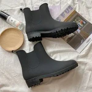 여성 비오는날 논슬립 장마철 레인부츠 신발 장화 (WFJ5WW7)