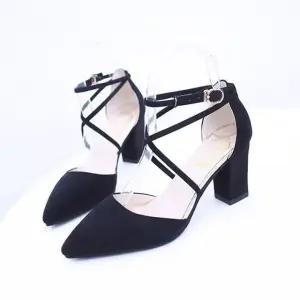 스트랩 통굽 여성힐 스웨이드 3컬러 스틸레토 펌프스힐 (WFJSR3D)