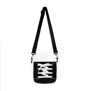 크로스백 학생 핸드폰 운동화 귀여운 가방 블랙 (WFK9AGA)