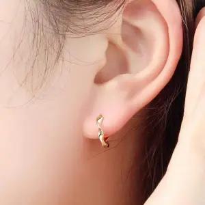 실버링귀걸이 여성귀걸이 여자은귀걸이 꼬임귀걸이 여성귀걸이 925실버귀걸이 꼬임귀걸이