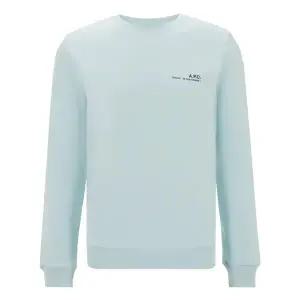 아페쎄 아이템 로고 맨투맨 블루아주르 /크루넥/ COEAS-H27608-IAS