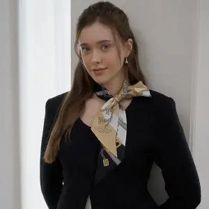 [엘르](하남점) 원더스키니 실크 방도 스카프 SE349S302