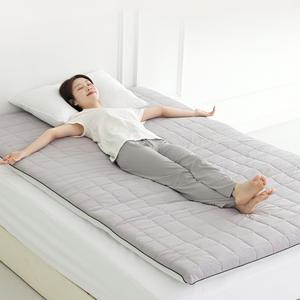 프라임큐 탄탄한 3단 접이식 매트리스 침대 바닥 토퍼 수면매트