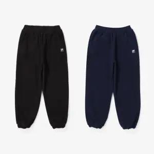 휠라 키즈 루즈핏 UR 플리스 셋업 트레이닝 팬츠 FK2FPF4503X