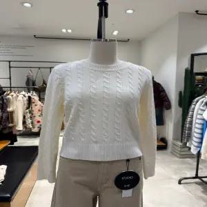 ( LAP)꽈배기라운드니트 AR7XG468