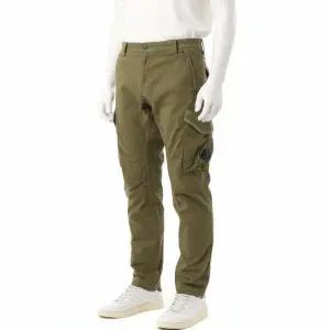 [발렌티노]CP COMPANY 25FW Stretch Sateen Ergonomic Lens Cargo Pants 19CMPA730A 005529G 652 스트레치