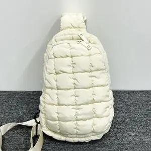 슬링백 패딩 바디크로스 구름 커플 가방 아이보리 (WFK43CG)