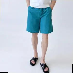 비치웨어 커플 워크 팬츠 남자 휴양지 비치 웨어 밴딩 반바지