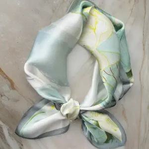 [하프클럽/옷자락]여자 쁘띠 4종 패턴 실크 패션 디자인 스카프