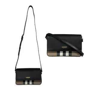 [버버리]뉴 햄프셔 체크 미니 크로스백 127469687