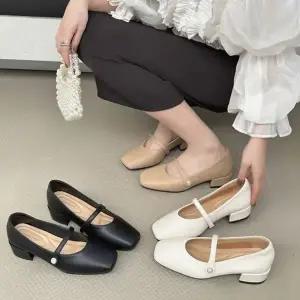 편안한 착용감 진주 장식 로퍼힐 스퀘어토 미들힐 여성 구두 (WFJ5TQ6)