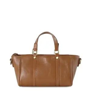 가죽 토트크로스8 (WFJ66NQ)