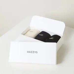 [헤지스](대구신세계)아이보리 라인배색 면혼방 중목양말3종세트 HISS6E229IV