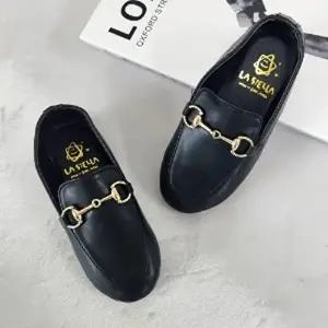 [셀러허브 패션]키즈 버클장식 여자아이 아동구두 (170,200만 가능)