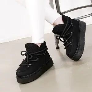 [제이시]제이시 발편한 볼넓은 귀여운 여자 겨울 털 부츠 B134