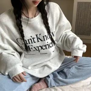 (색상 그레이)기모티셔츠 티 라운드 티셔츠 여성 여성겨울티셔츠 맨투맨 겨울 긴팔 그레이 기모