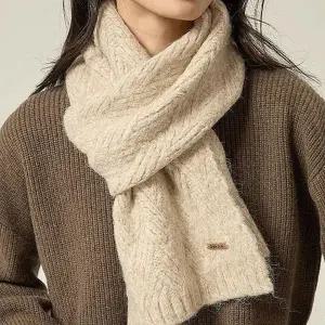겨울 데일리 여성 니트 머플러 목도리