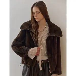 [하프클럽/]윙카라 페이크 퍼 집업 자켓