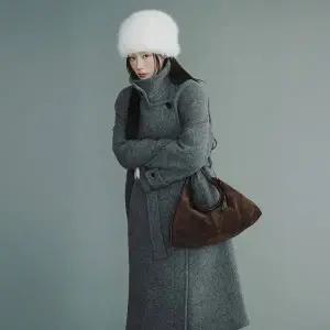 [온앤온](강남점)[정채연 착용] 하이넥 벨티트 오버핏 울 코트 NEW5XHB25_1F