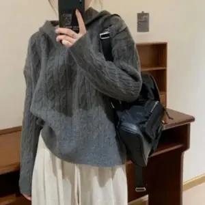 여성 겨울 니트 꽈배기 스웨터 긴팔 루즈핏 후드티