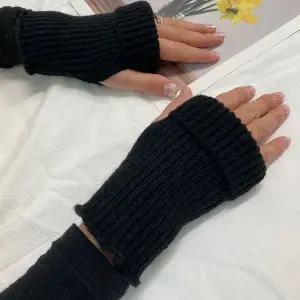 [하프클럽/]골지 니트 핸드 워머 팔토시 겨울 토시 손목 반장갑