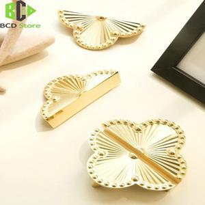 BCD 빈티지 황동 서랍 수납장 도어 핸들 손잡이 프랑스어 라이트  네 잎 꽃 옷장 서랍 가구 유럽