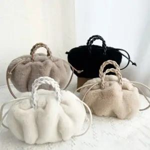 앙상블 복조리 꼬임 퍼 미니 토트 숄더 크로스 백 가방 여성 핸드 여자 겨울 털