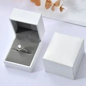 [하프클럽/]폭신한 반지함 웨딩 제안 기본 하드케이스 프로포즈 상자