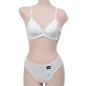 편안한 노와이어 몰드 주니어 브라팬티세트 WFIPU6D