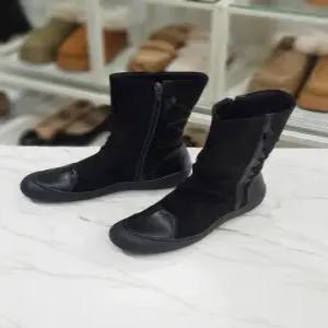 [한슈]한슈 세이브존07 스웨이드 앵클부츠힐3cm HS93376ka (44372748)