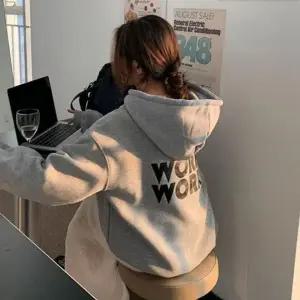 기모티셔츠 겨울 레터링 여자후드티 드롭숄더 후드티 데일리후드티 후드티셔츠