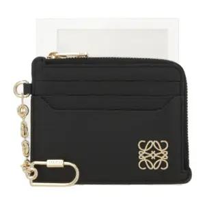 로에베 그레인드 가죽 지퍼 카드지갑 C821SQLX03 1206