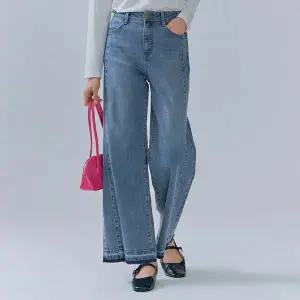 [하프클럽/체이스컬트]여성 M톤 앞판 절개 와이드 데님 팬츠-CERG2366B0N