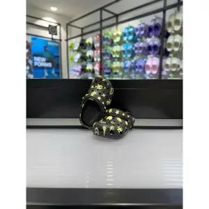 [보리보리/크록스]MARIO크록스 클래식 글로우 스페이스 클로그 토들러 210358-001 블랙 야광