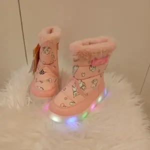 TALENTKIDS HC24 파르페LED핑크털부츠 TSX71DSW13 (43605432)