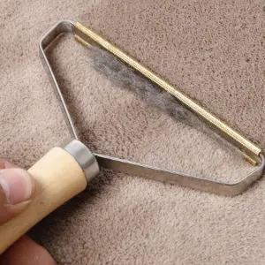 우드핸들 수동 보풀제거기 옷 니트 카펫 강아지 고양이 반려동물 털제거 휴대용 집사 필수템