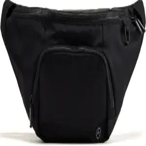 망사 포켓과 조절 가능한 스트랩이 있는 팬더 에브리웨어 벨트 백 크로스바디 패니 팩 6L / 블랙