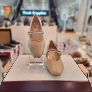 [허시파피]여성 발 편한 4cm 큐빅 메리제인 플랫슈즈 3FR422-D